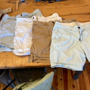Men’s size 30 Hollister Beach Prep Fit shorts 4 pairs White, khaki, green, blue